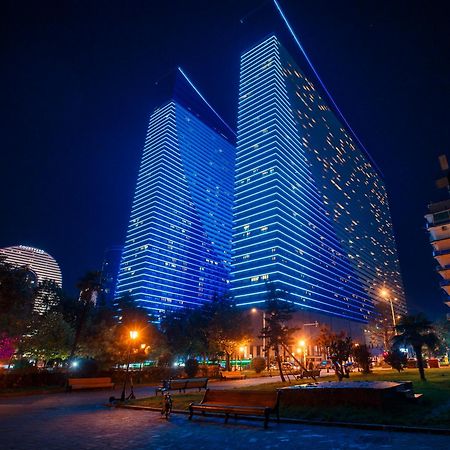 Panorama Orbi Beach Resort Center Suite Батуми Экстерьер фото