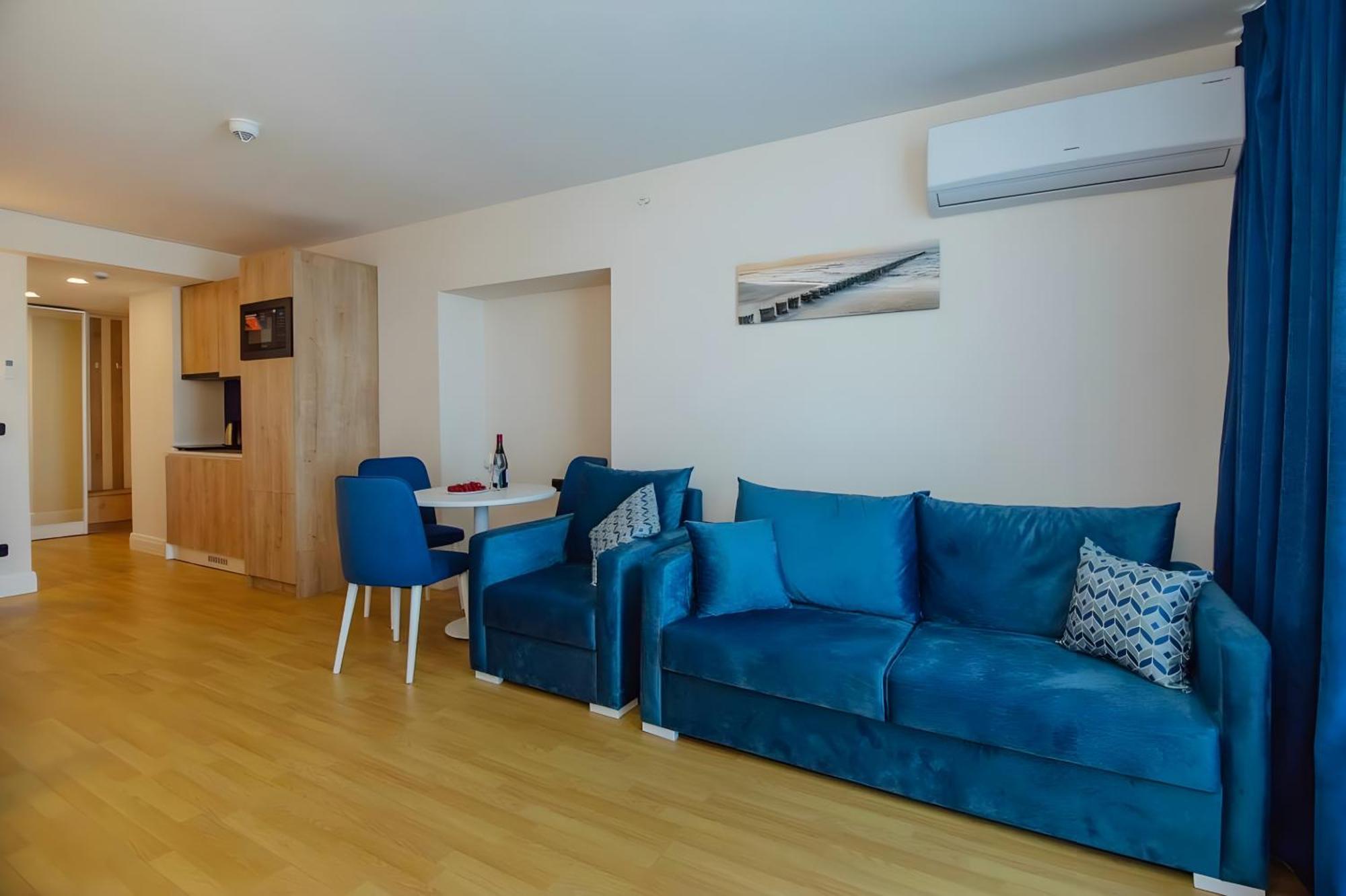 Panorama Orbi Beach Resort Center Suite Батуми Экстерьер фото